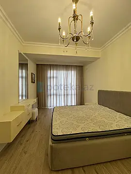 Satılır 3 otaqlı yeni tikili 95 m²