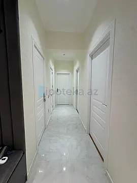 Satılır 3 otaqlı yeni tikili 95 m²