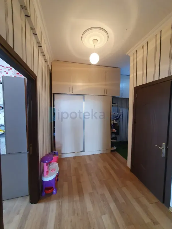 Satılır 2 otaqlı yeni tikili 58 m²