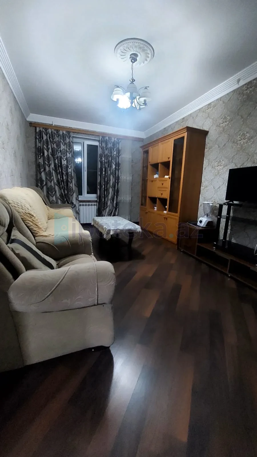 Satılır 3 otaqlı köhnə tikili 75 m²
