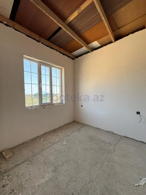 Satılır 4 otaqlı həyət evi 150 m²