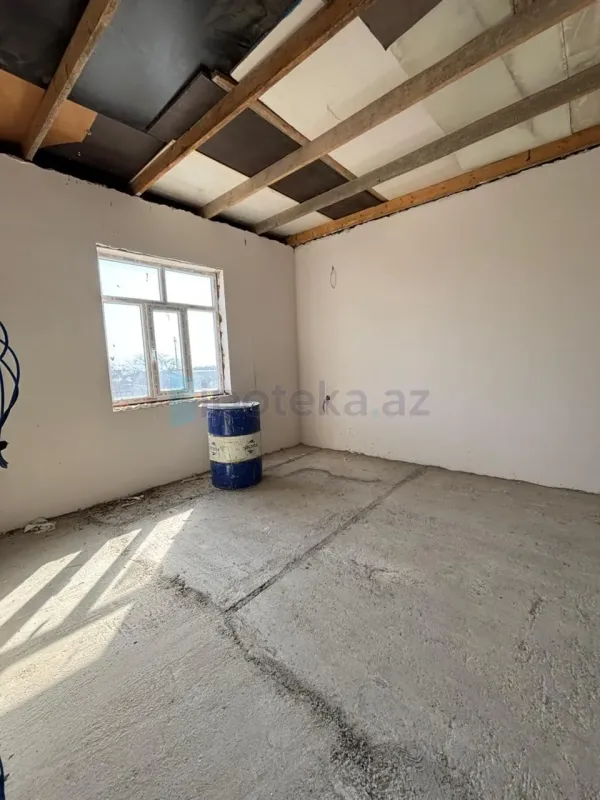 Satılır 4 otaqlı həyət evi 150 m²