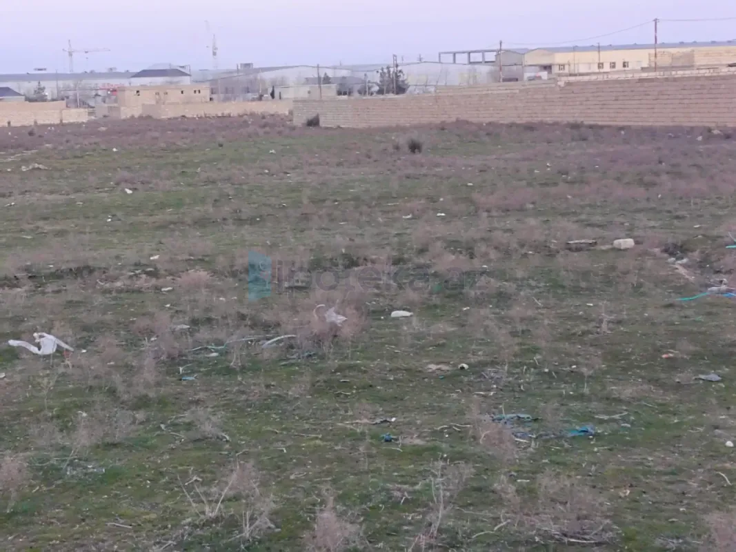 Satılır torpaq sahəsi 97.7 m²