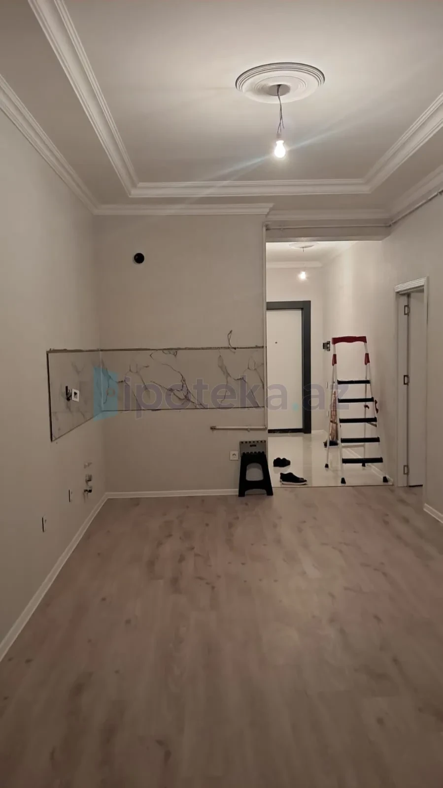 Satılır 2 otaqlı yeni tikili 52 m²