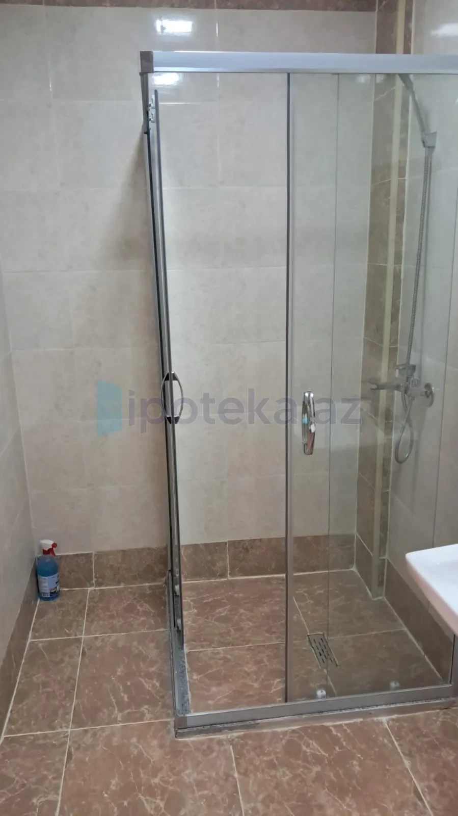 Satılır 2 otaqlı yeni tikili 52 m²