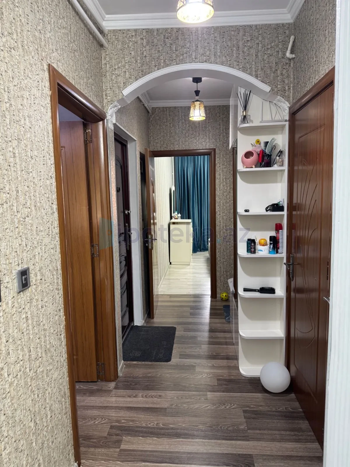 Satılır 3 otaqlı köhnə tikili 65 m²
