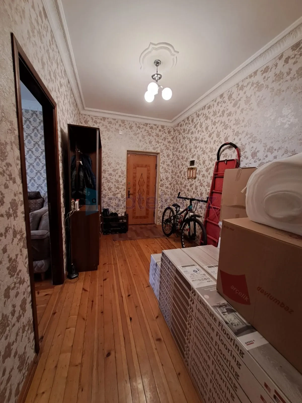 Satılır 3 otaqlı yeni tikili 105 m²