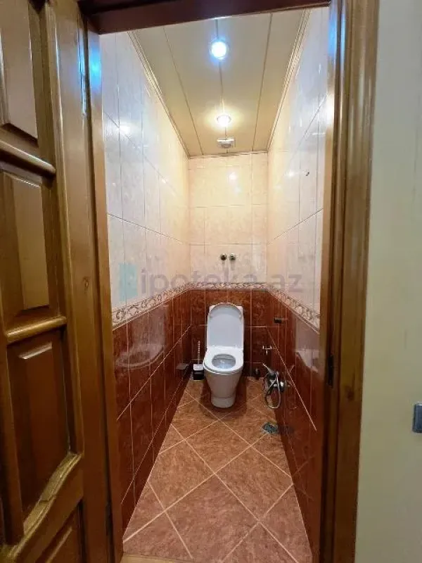 Satılır 2 otaqlı yeni tikili 72 m²