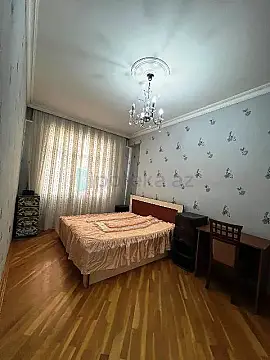 Satılır 2 otaqlı yeni tikili 72 m²