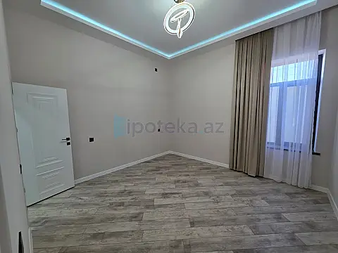 Satılır 3 otaqlı mənzil 140 m²