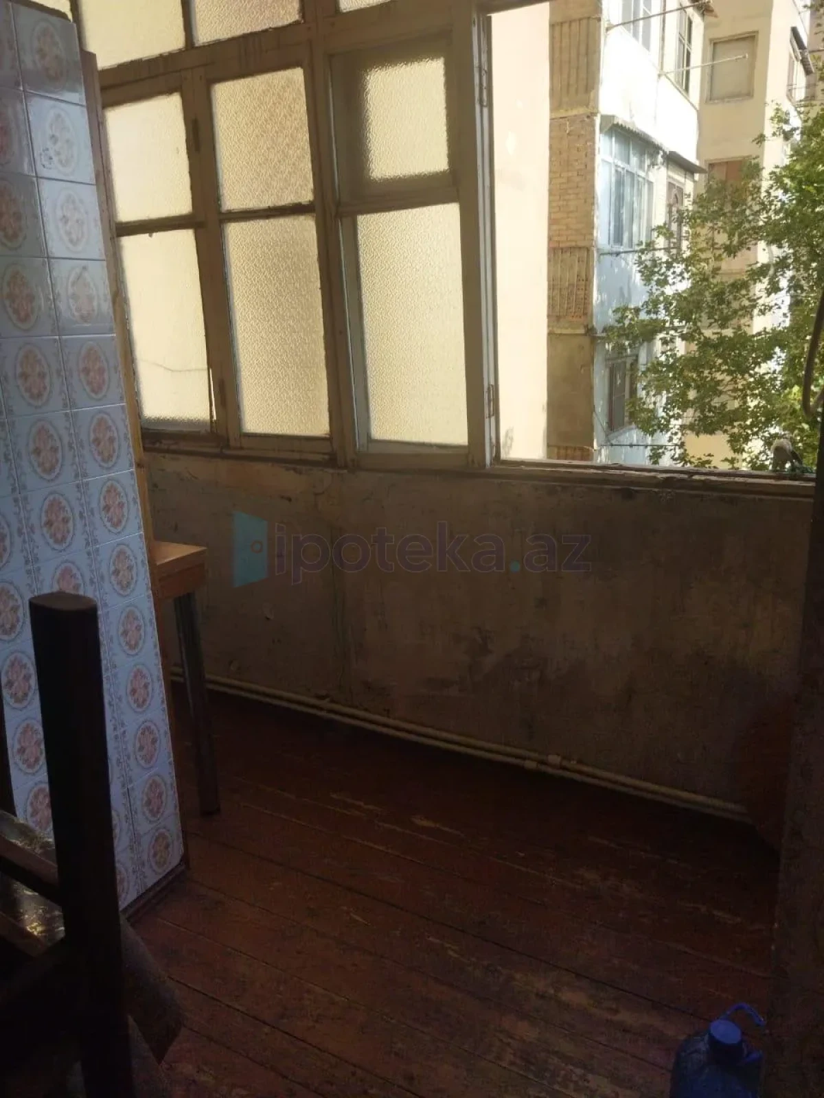 Satılır 3 otaqlı köhnə tikili 80 m²