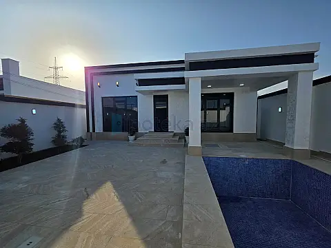 Satılır 4 otaqlı mənzil 140 m² — Bakı, Şüvəlan 4 otaq 140.00 m²