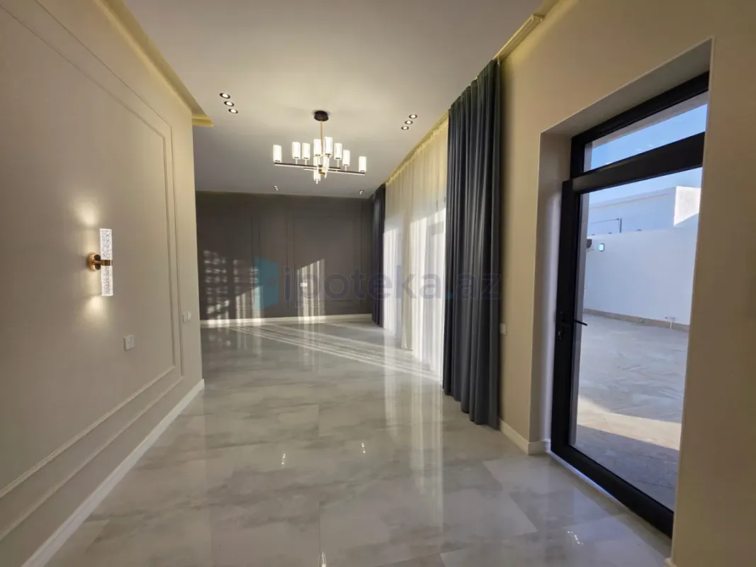 Satılır 4 otaqlı mənzil 120 m²