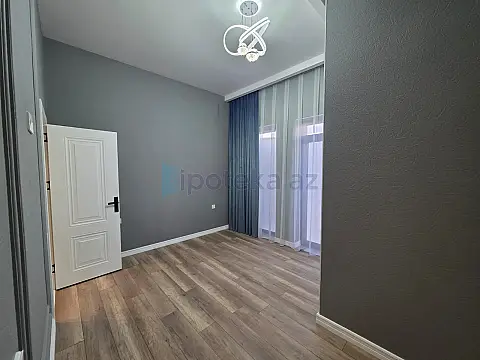 Satılır 4 otaqlı mənzil 120 m²