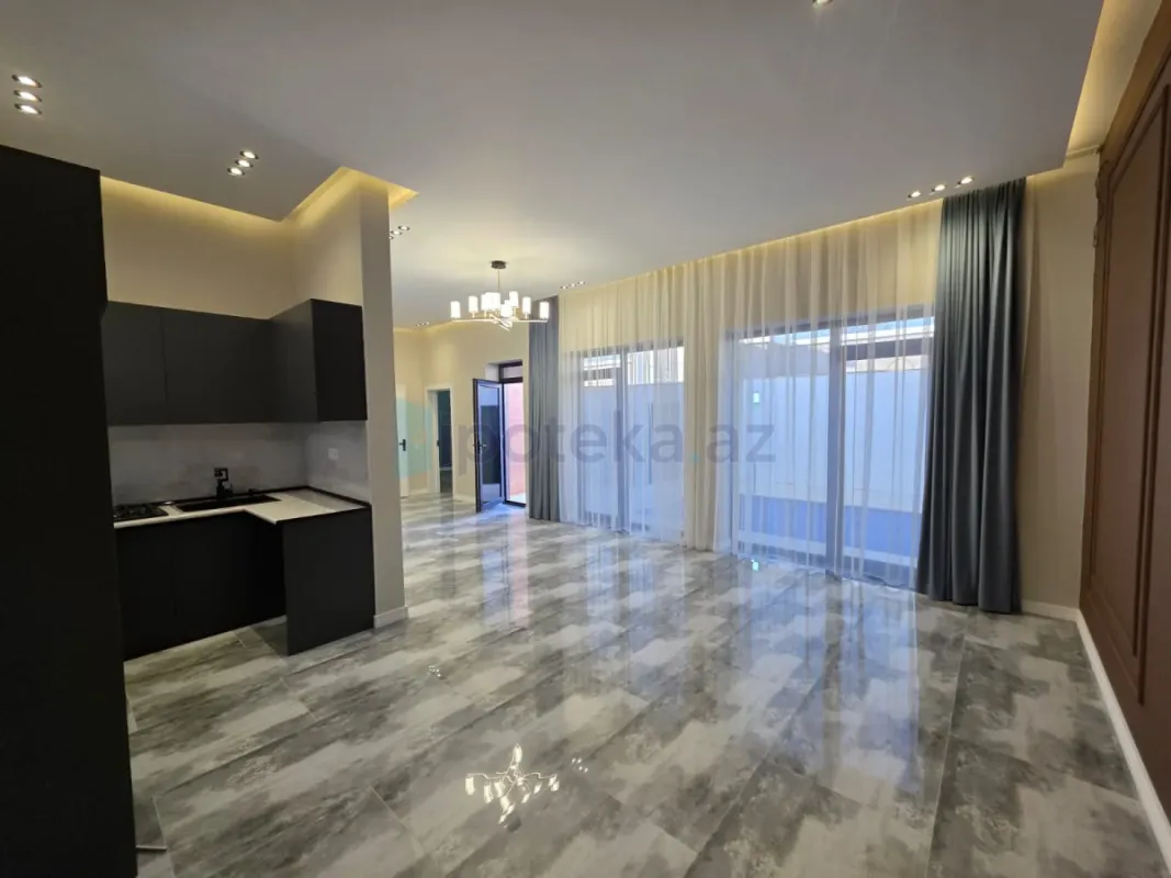 Satılır 4 otaqlı mənzil 120 m²