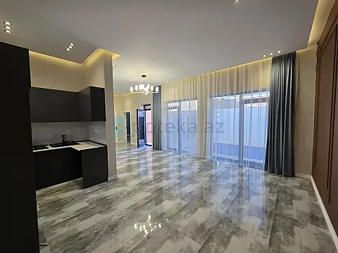 Satılır 4 otaqlı mənzil 120 m²