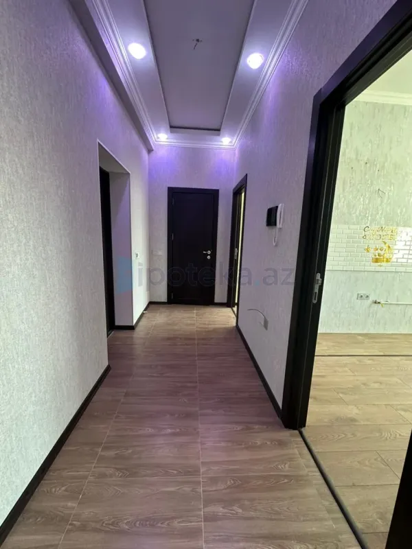 Satılır 2 otaqlı yeni tikili 60 m²