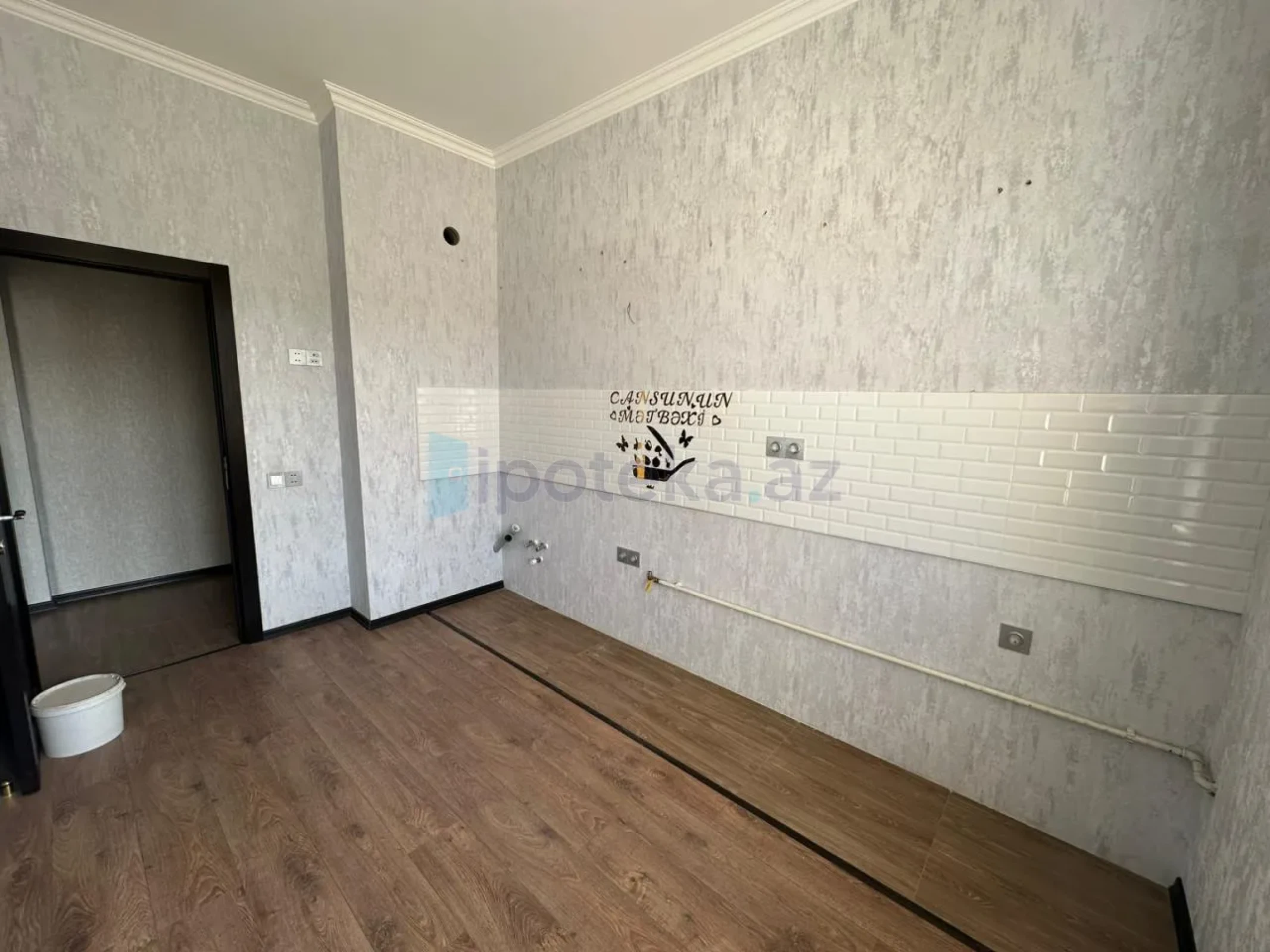 Satılır 2 otaqlı yeni tikili 60 m²