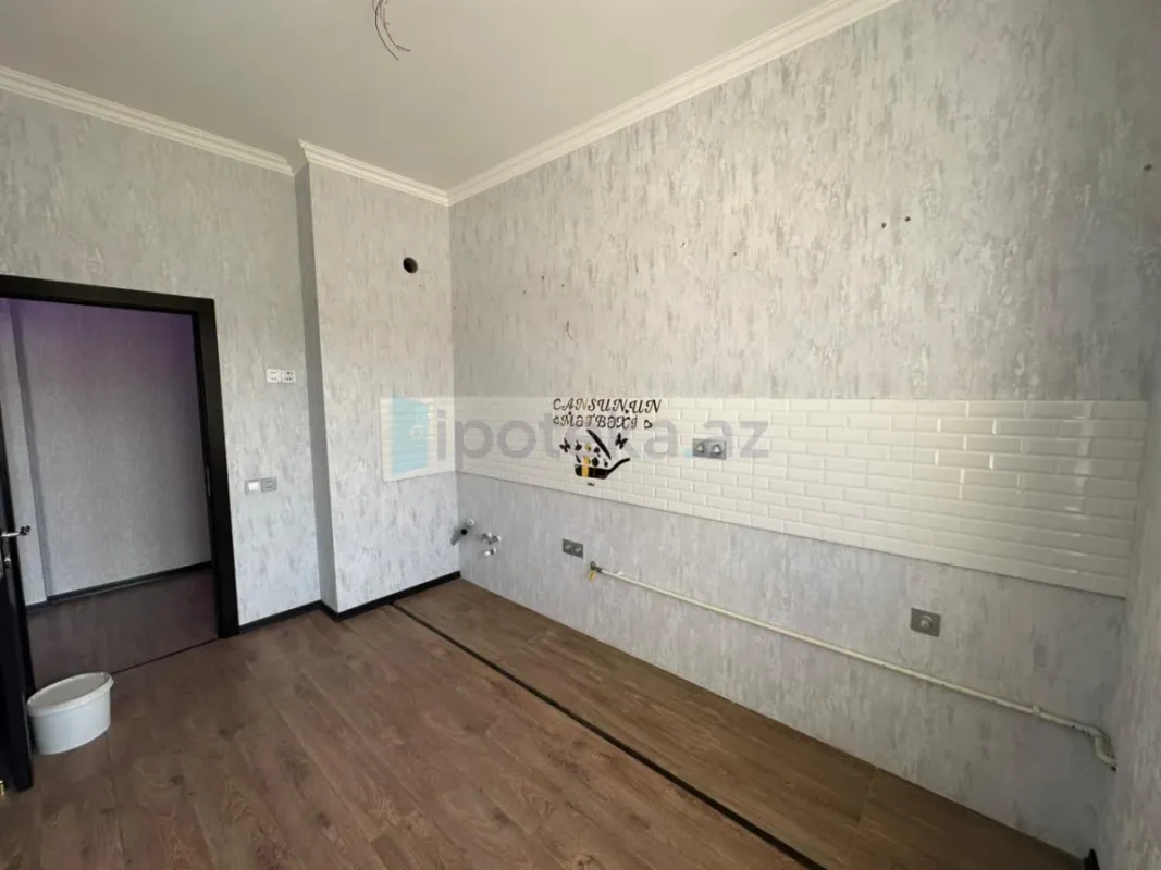Satılır 2 otaqlı yeni tikili 60 m²