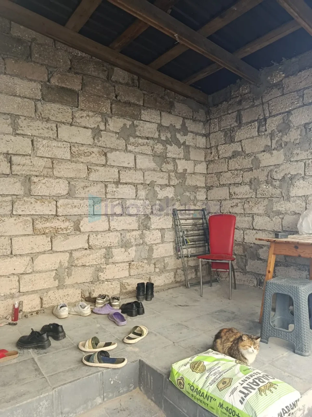 Satılır 2 otaqlı həyət evi 40 m²