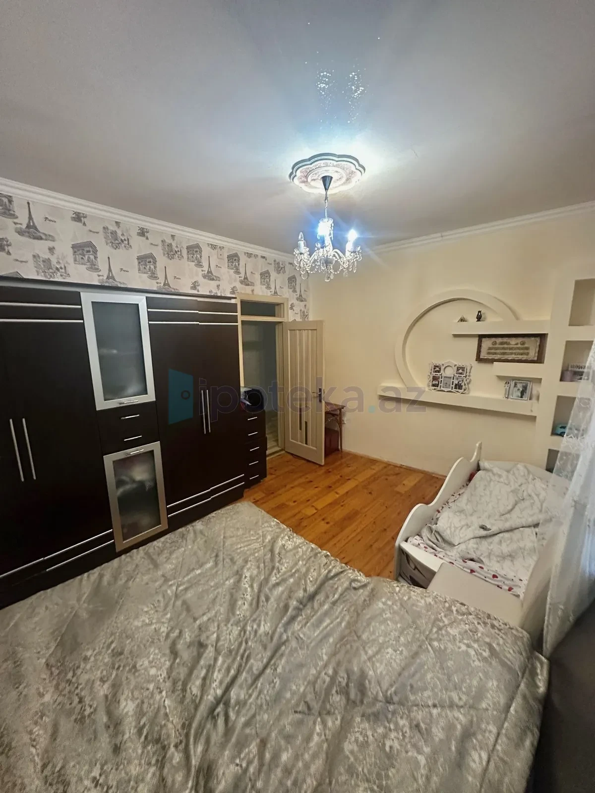 Satılır 7 otaqlı həyət evi 202 m²