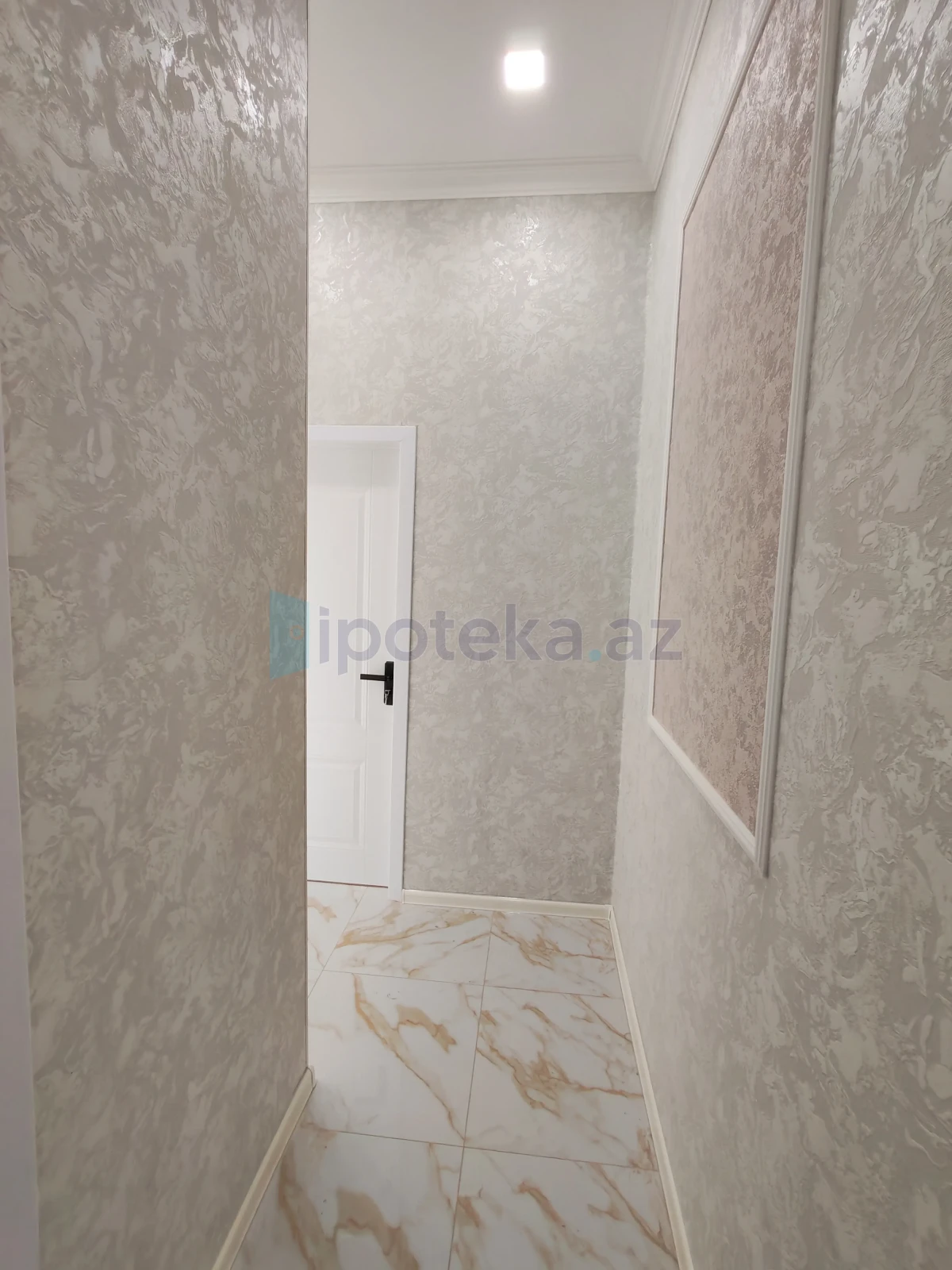 Satılır 2 otaqlı yeni tikili 56 m²