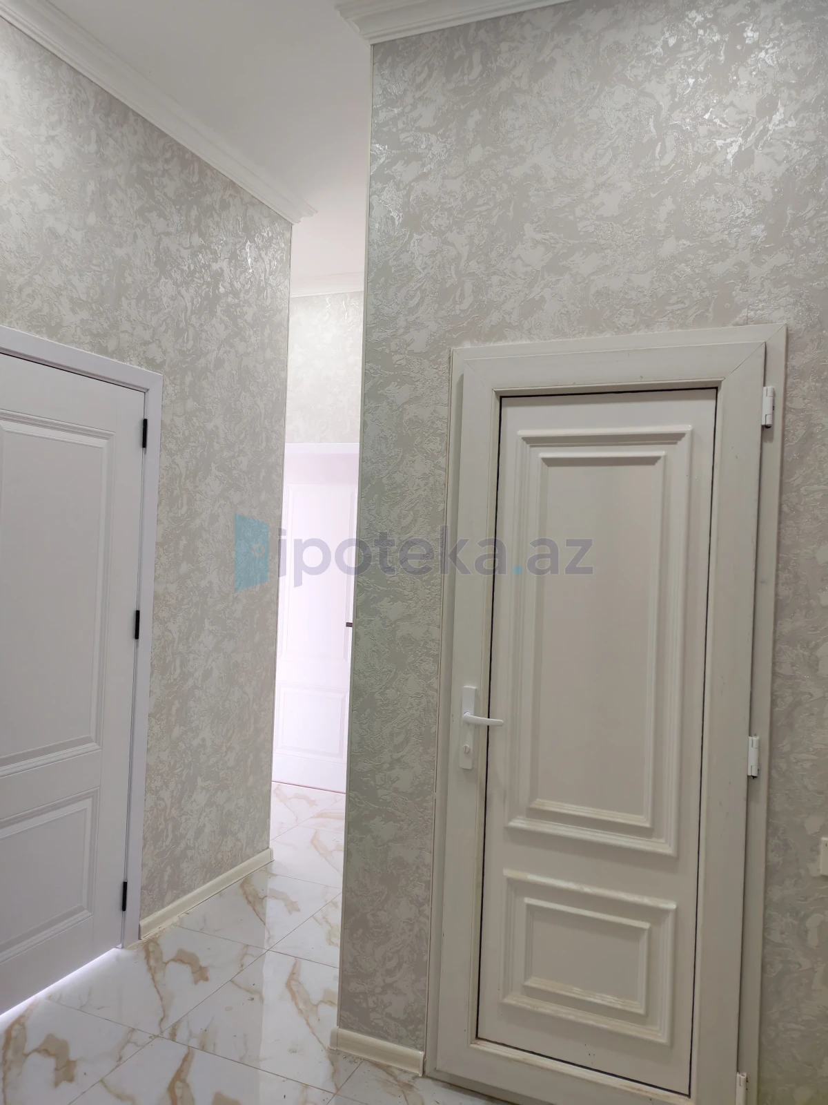 Satılır 2 otaqlı yeni tikili 56 m²