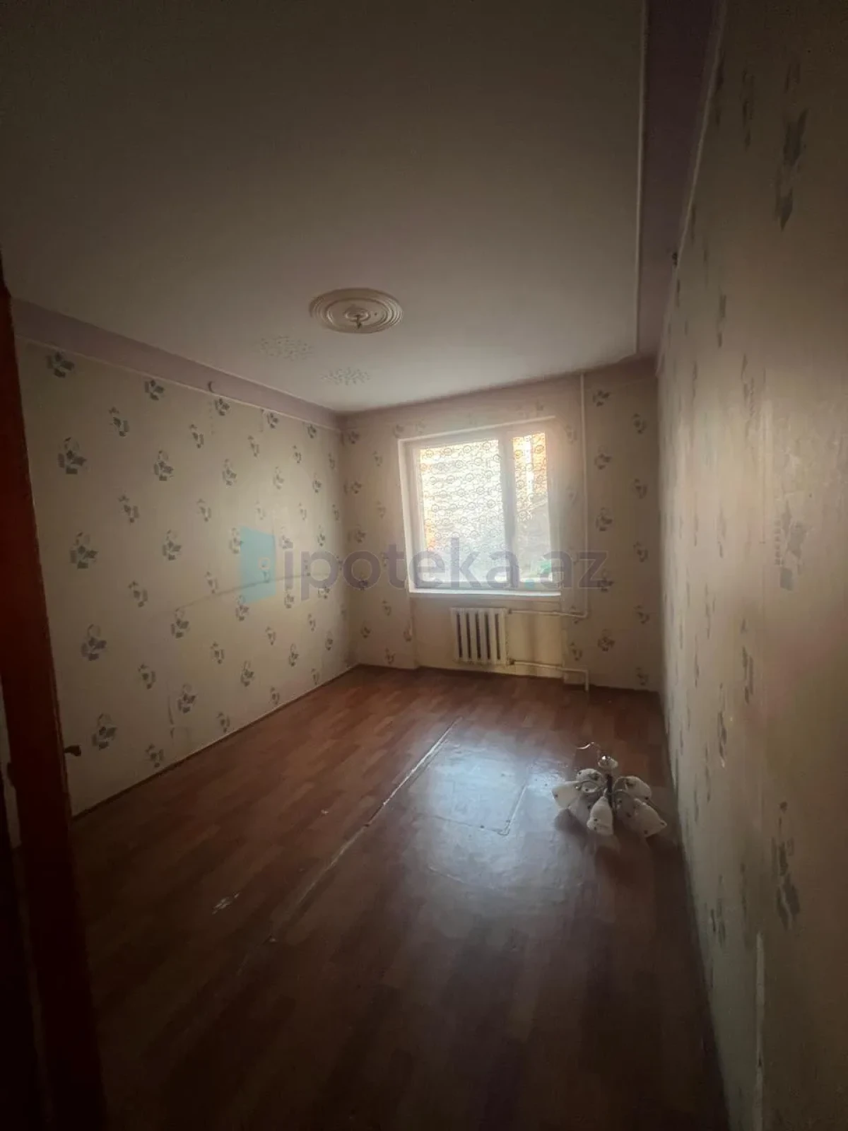 Satılır 5 otaqlı köhnə tikili 103 m²