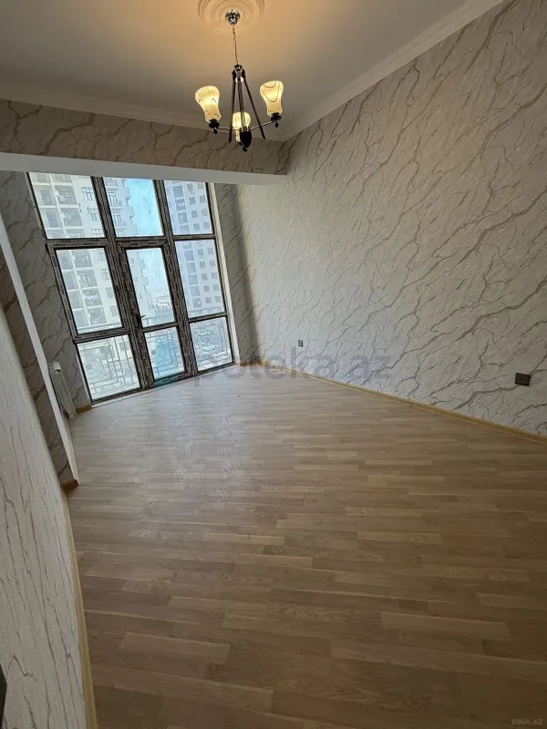 Satılır 3 otaqlı yeni tikili 100 m²