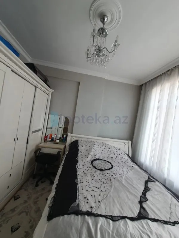 Satılır 3 otaqlı yeni tikili 72 m²
