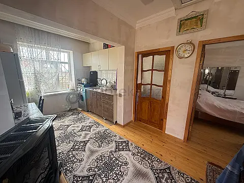 Satılır 2 otaqlı həyət evi 50 m²