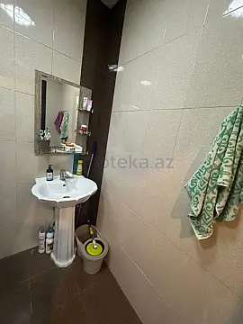 Satılır 2 otaqlı yeni tikili 64 m²