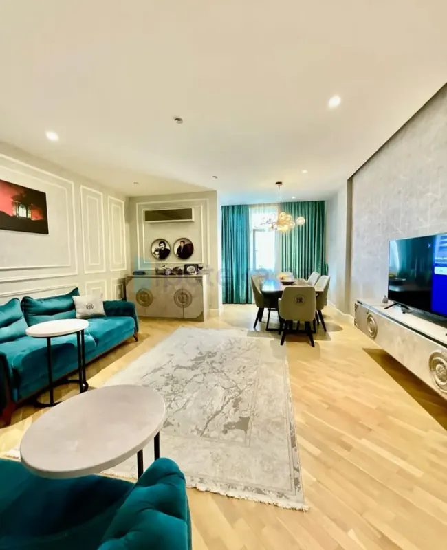 Satılır 3 otaqlı yeni tikili 110 m²