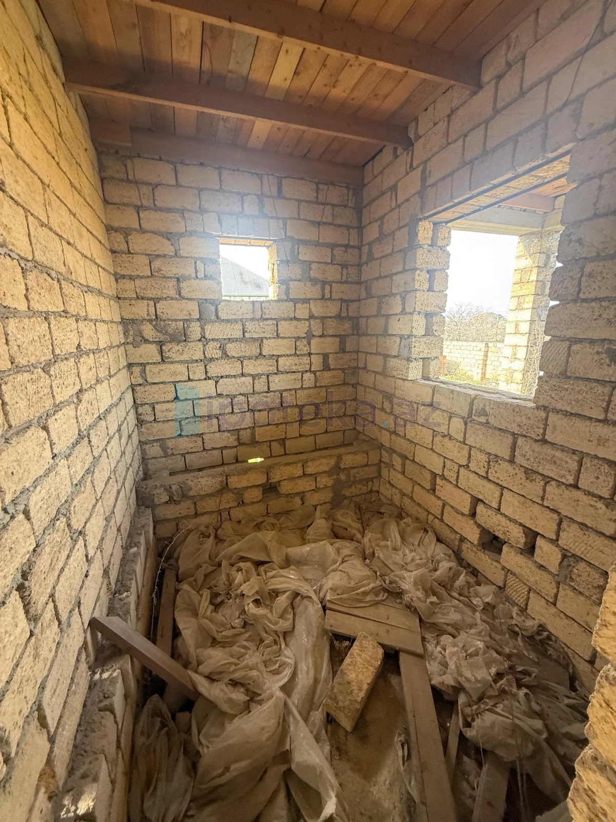 Satılır 2 otaqlı həyət evi 60 m²