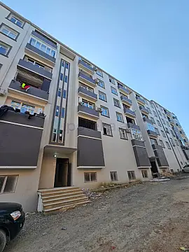 Satılır 2 otaqlı yeni tikili 54 m²