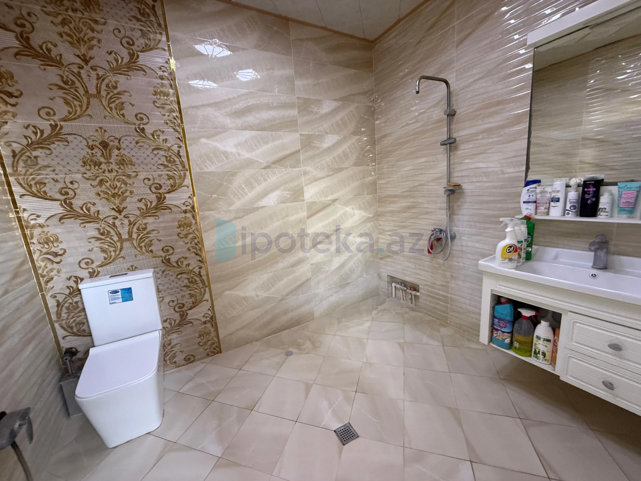 Satılır 5 otaqlı həyət evi 95 m²