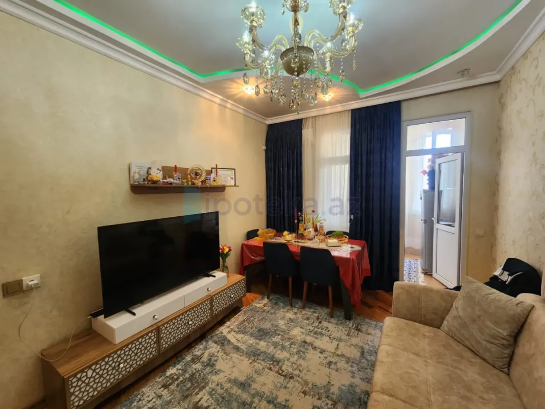 Satılır 2 otaqlı yeni tikili 40 m²