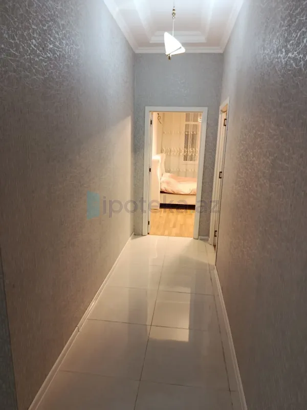 Satılır 2 otaqlı yeni tikili 70 m²