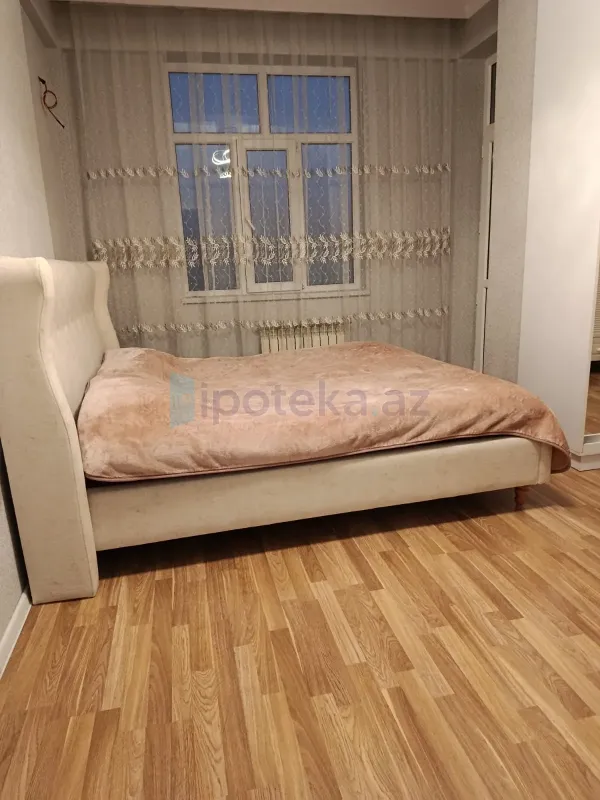 Satılır 2 otaqlı yeni tikili 70 m²