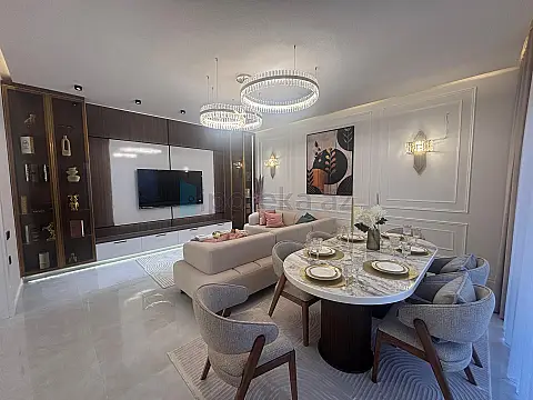 Satılır 4 otaqlı mənzil 140 m²