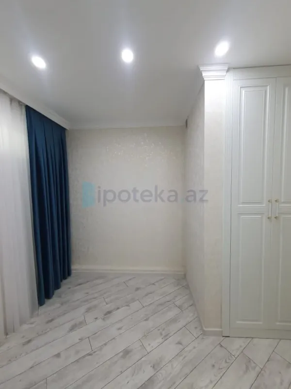 Satılır 3 otaqlı köhnə tikili 65 m²