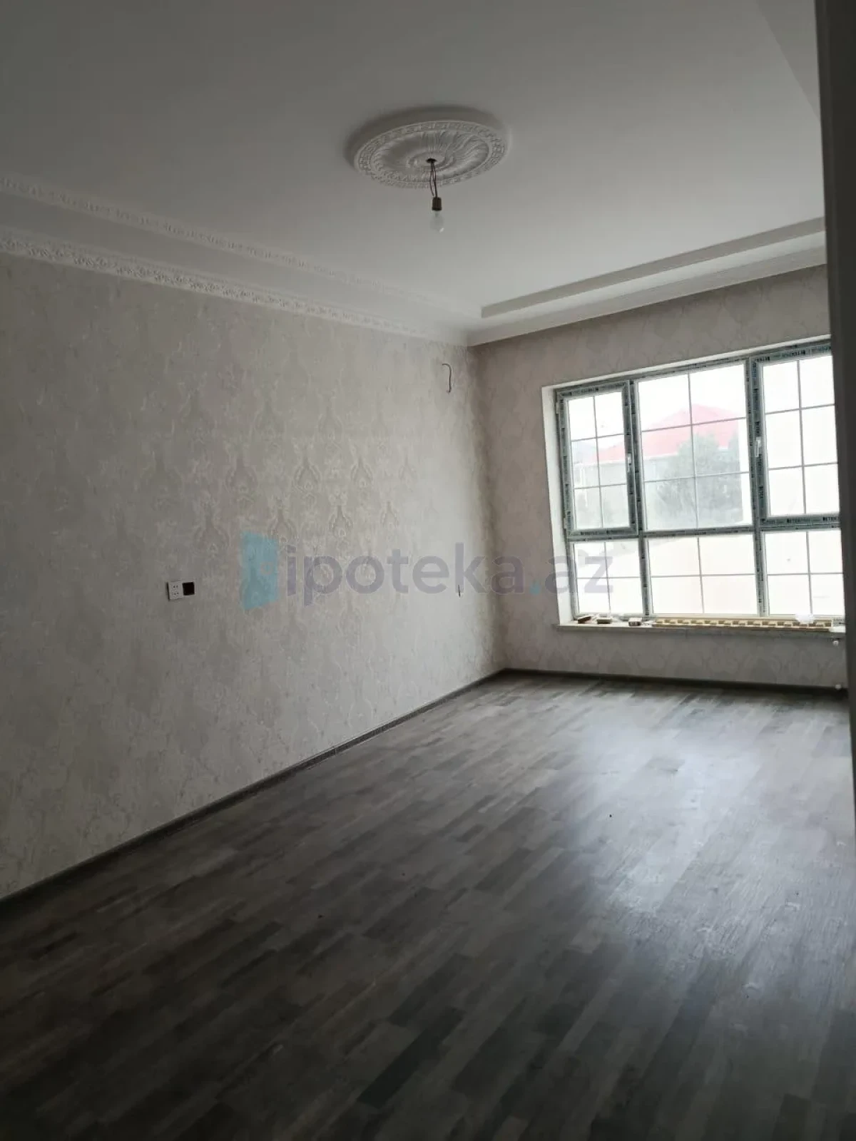 Satılır 3 otaqlı həyət evi 100 m²