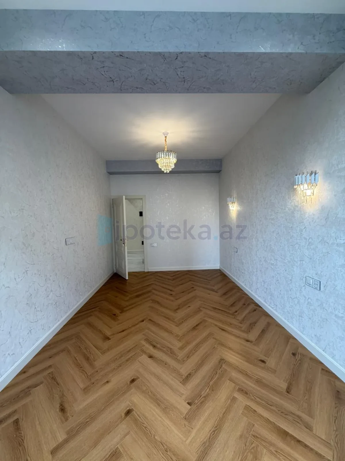 Satılır 2 otaqlı yeni tikili 74 m²