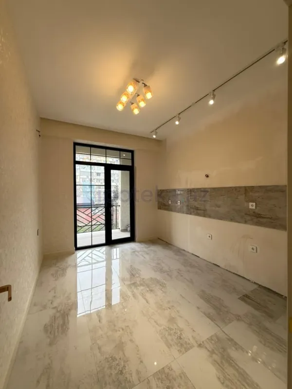 Satılır 2 otaqlı yeni tikili 74 m²