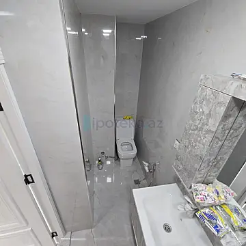 Satılır 2 otaqlı köhnə tikili 33 m²
