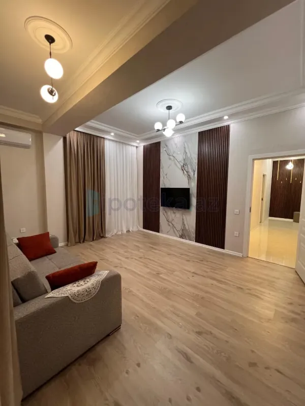 Satılır 2 otaqlı yeni tikili 82 m²