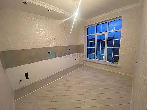 Satılır 7 otaqlı həyət evi 125 m²