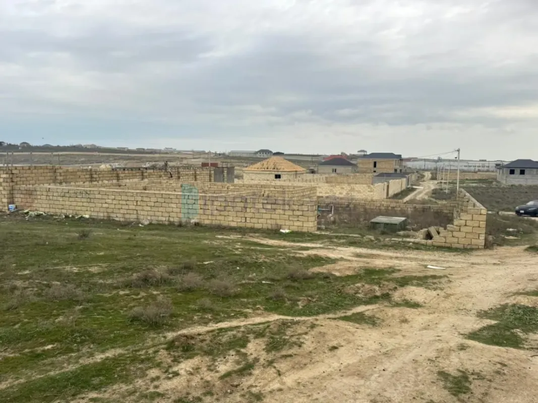 Satılır torpaq sahəsi 3 m²