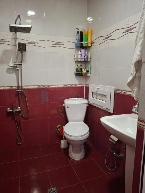 Satılır 3 otaqlı yeni tikili 93 m²