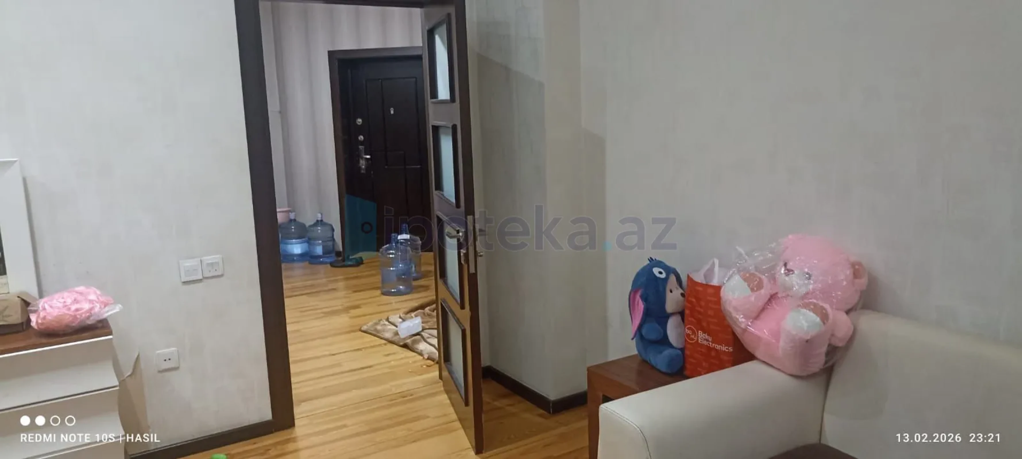 Satılır 2 otaqlı yeni tikili 99 m²